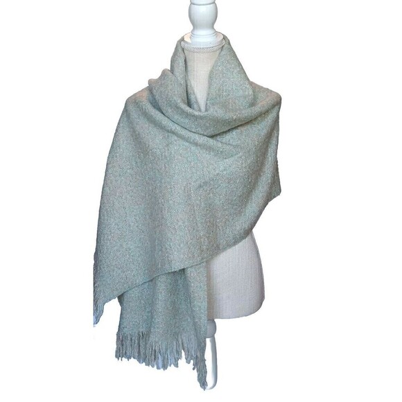 Jacques d'Albry Mint Green/Beige Large Acrylic Wool Blend Scarf w/Fringe 70X24" - Picture 1 of 7